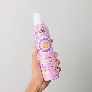 Amika plus size perfect body mousse